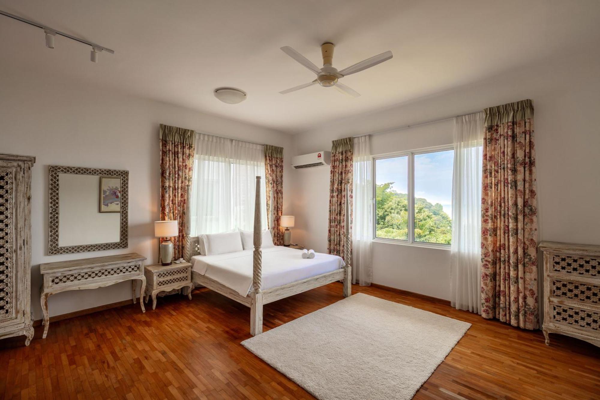 Panoramic Seaview Holiday Home - Batu Feringgi Exterior foto